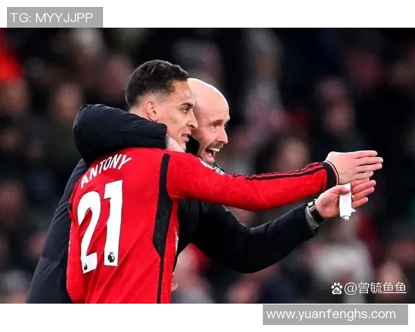 曼联友谊赛大胜AC米兰乌龙球成比赛转折点引发热议