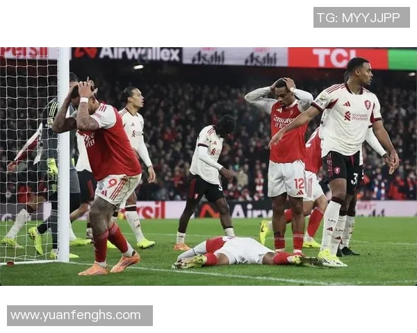 英超精彩对决阿森纳与里昂战成平局逆转瞬间引发全场热烈反响
